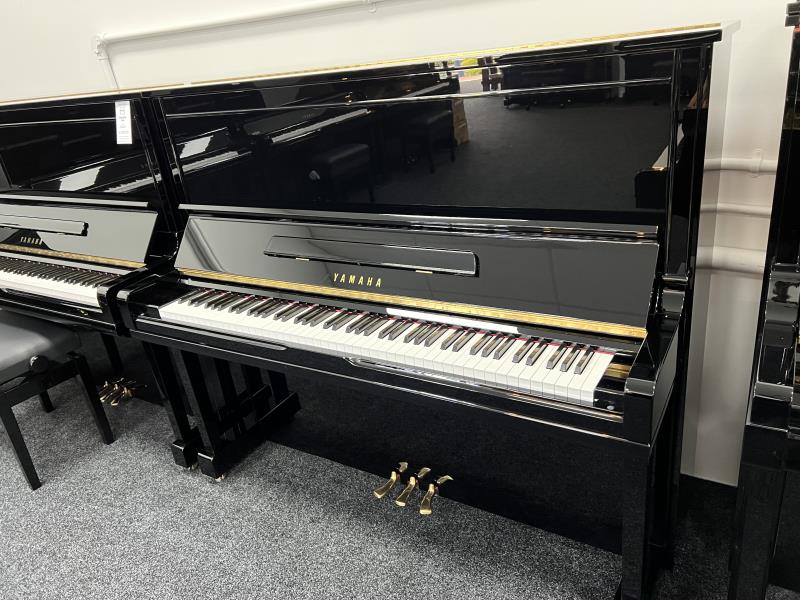 Yamaha U300 Upright Piano Piano Traders